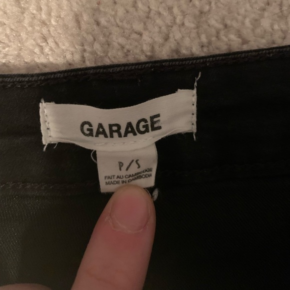 Garage black stretchy jean skirt - Picture 5 of 6